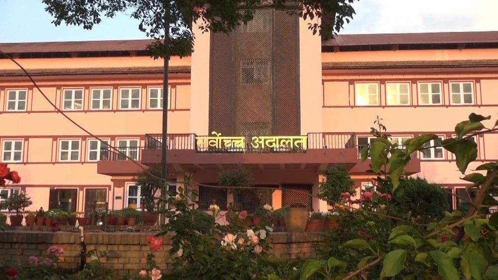 भारतमा काम गर्ने नेपालीलाई वैदेशिक रोजगारीको परिभाषाभित्र नसमेट्नुको कारण पेस गर्न सर्वोच्चको आदेश