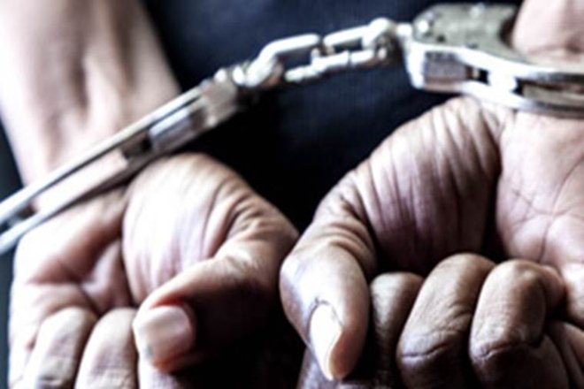 स्रोत नखुलेको ६३ लाख रुपैयाँसहित तीन युवक पक्राउ
