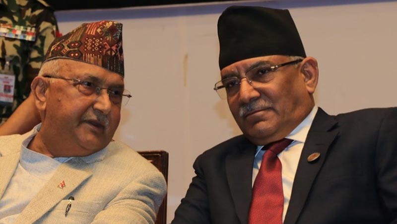 लिखित माग लिएर आएका प्रचण्डलाई ओलीले लगाए जालझेल र गुटबन्दी गरेको आरोप
