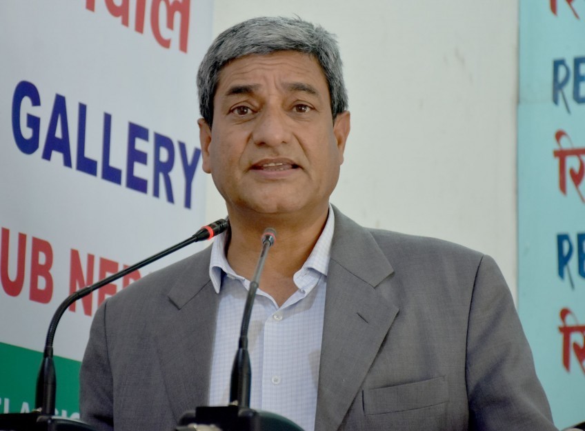 काँग्रेस सर्वोच्चको फैसला कुरिरहेको छ : नेता लेखक