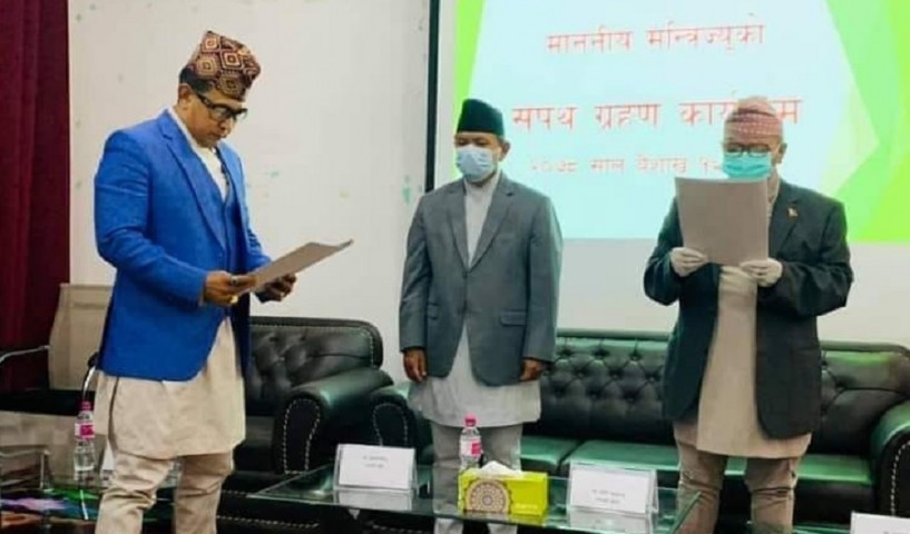 मनाङेलाई मन्त्री बनाए पनि गण्डकी सरकार अल्पमतमा, यस्तो छ गणित