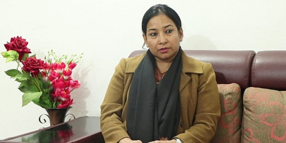 रेनुले फराकिलो मतान्तरले उछिनिन् विजयलाई