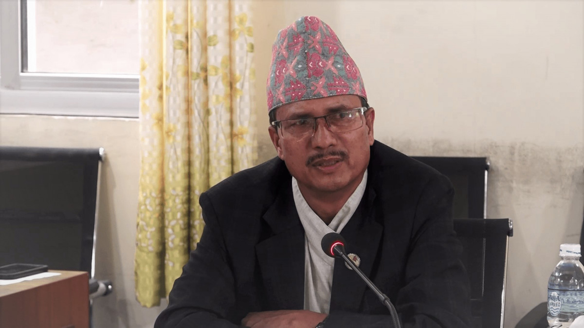 एजेण्टहरुमार्फत जताततै श्रमिकहरु ठगिए,सरकार ठगी नियन्त्रण गर्छः श्रममन्त्री कुँवर