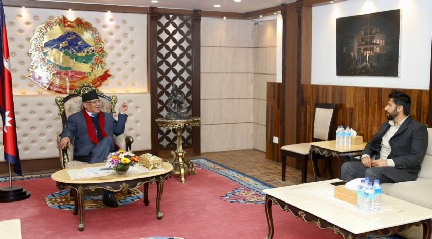 सरकार छाड्ने रविको ‘धम्की’बारे प्रधानमन्त्री प्रचण्डको यस्तो जवाफ...