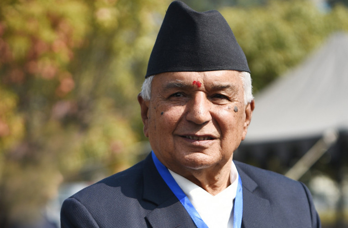 नागरिकता विधेयकबारे कानूनविद्हरुसँग छलफलमा राष्ट्रपति