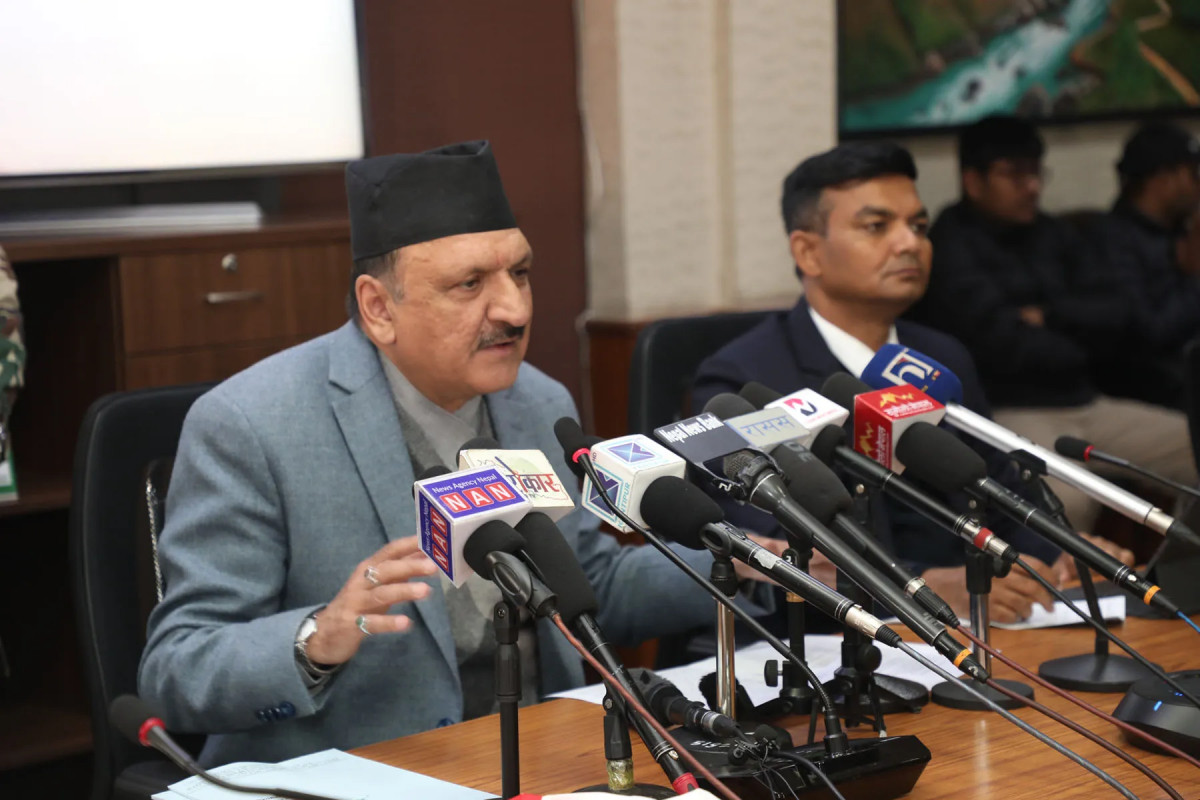 सरकारको निरन्तर प्रयासपछि मुलुकको अर्थतन्त्र सकारात्मक दिशामा छ : अर्थमन्त्री महत