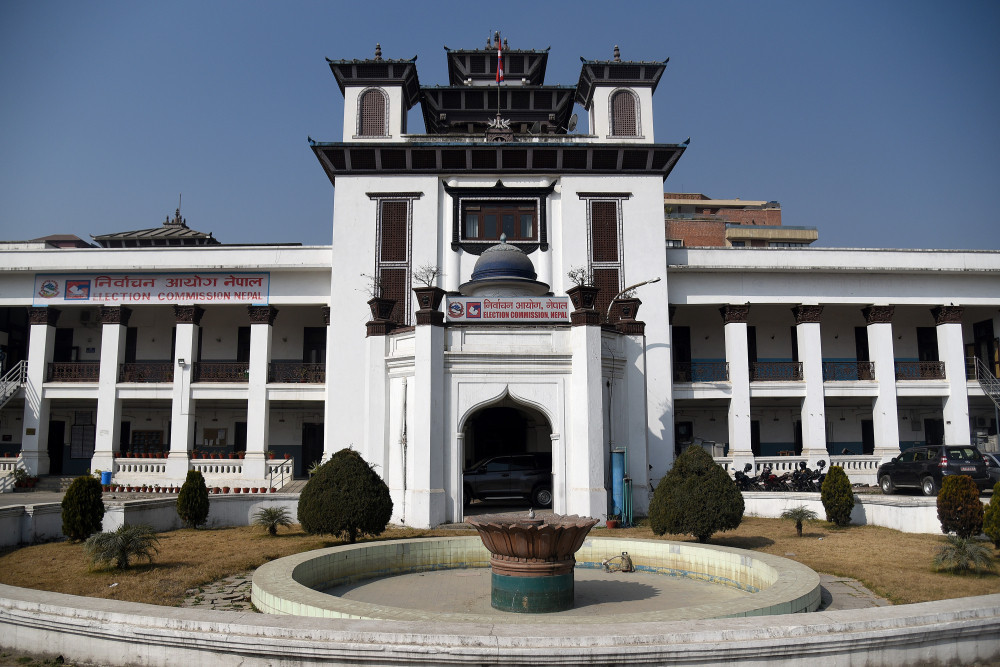 चुनाव हुने स्थानीय तहलाई सडक र गाडी तयारी अवस्थामा राख्न आयोगको निर्देशन