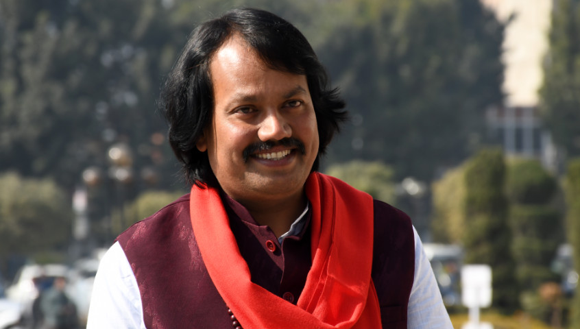 जनमत पार्टीद्वारा ४ केन्द्रीय सदस्यसहित ९ जनासँग स्पष्टीकरण माग