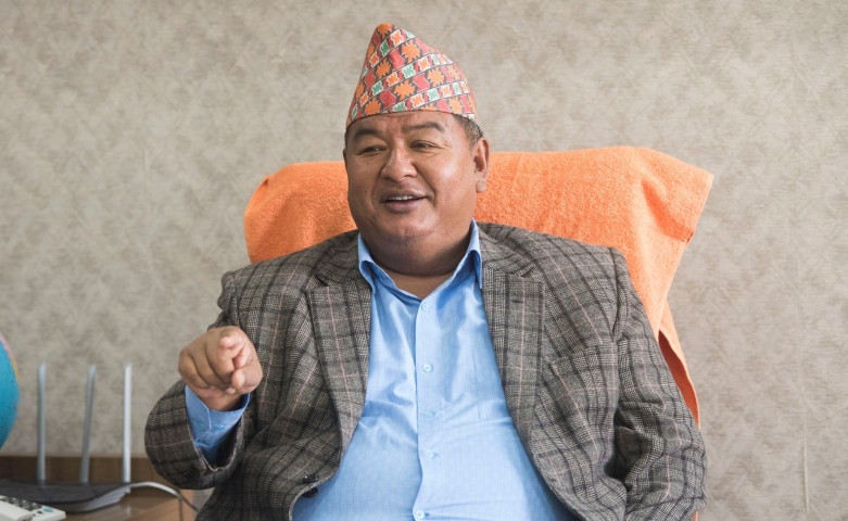 पार्टी नेतृत्वमाथि किसान श्रेष्ठको चर्को असन्तुष्टि, के फुट्दै छ त नेकपा एकीकृत समाजवादी ?