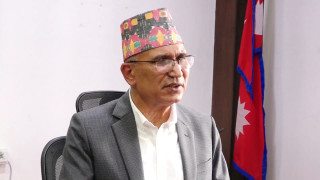 व्यवसायीका समस्याहरू समाधान गर्न सरकार प्रतिवद्ध रहेको अर्थमन्त्रीको भनाई