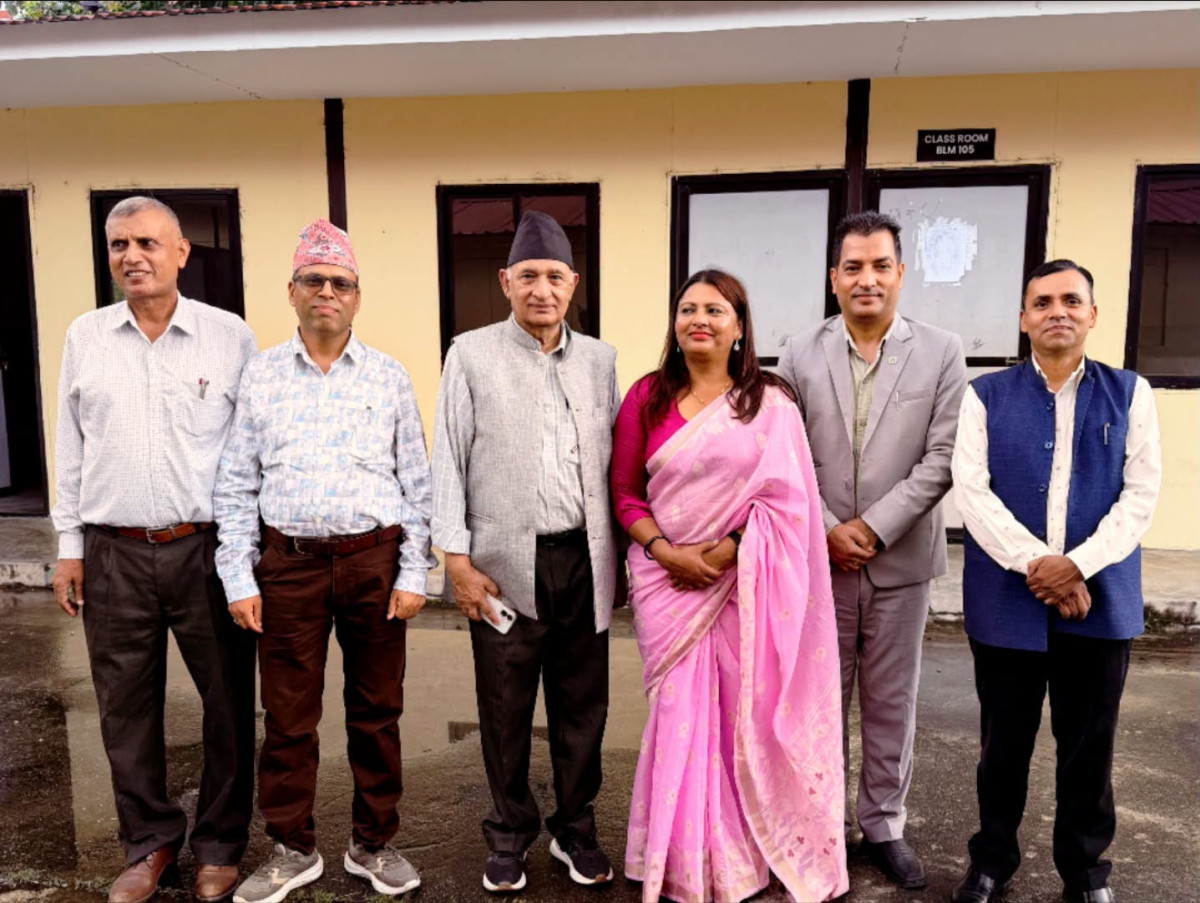 कांग्रेस केन्द्रीय सदस्य अधिकारी विद्यावारिधि उपाधिका लागि सिफारिस
